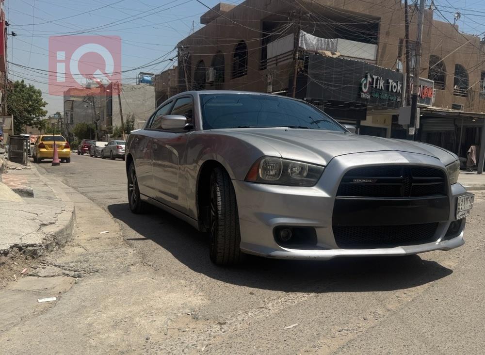 دودج تشارجر